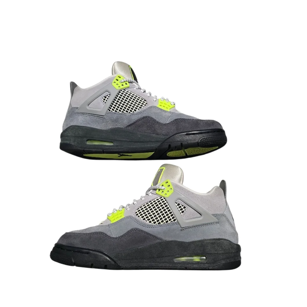 Air Jordan 4 Men's Retro‎ SE Neon Size 8.5